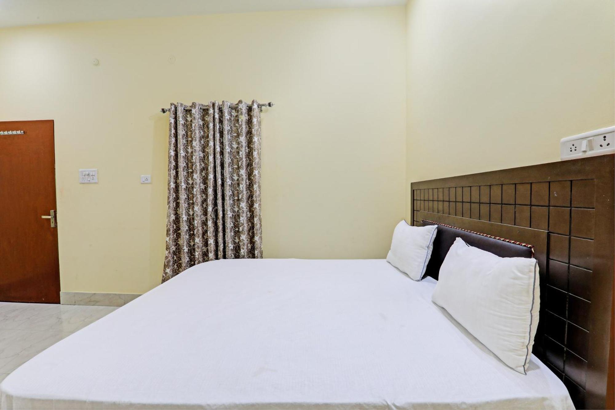 Hotel O Home Singhs Delight 瓦拉纳西 外观 照片
